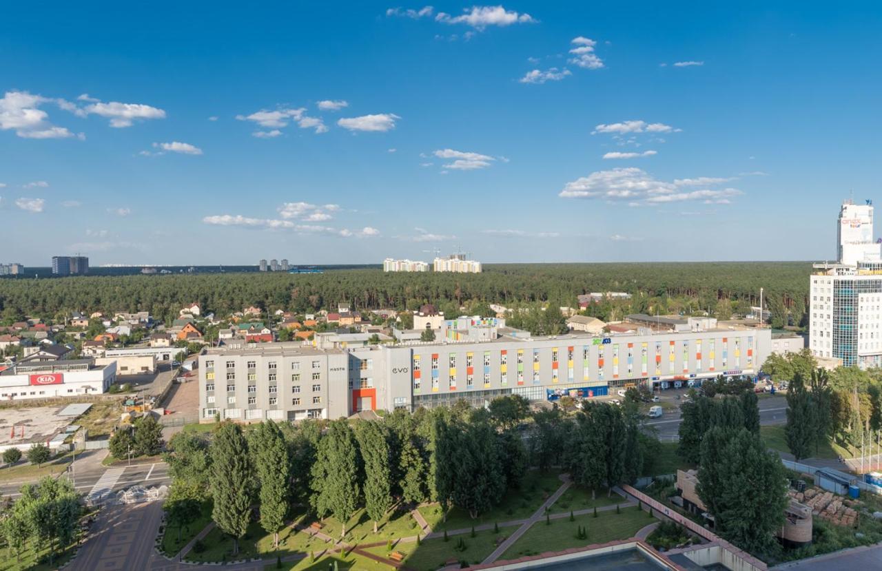 Flatrent Olympic Park, Метро Бориспільська Поруч! كييف المظهر الخارجي الصورة