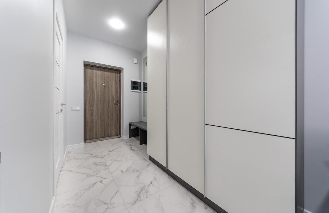 Flatrent Olympic Park, Метро Бориспільська Поруч! كييف المظهر الخارجي الصورة